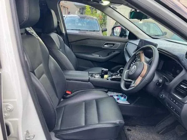 Nissan X-Trail 2024 — миниатюра 3