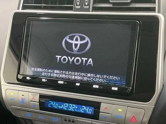 Toyota Land Cruiser Prado 2023 — миниатюра 4