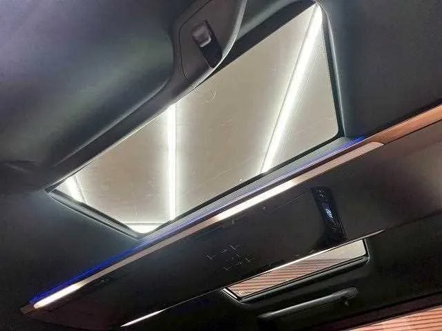 Toyota Vellfire Z Premier 2024 — миниатюра 2