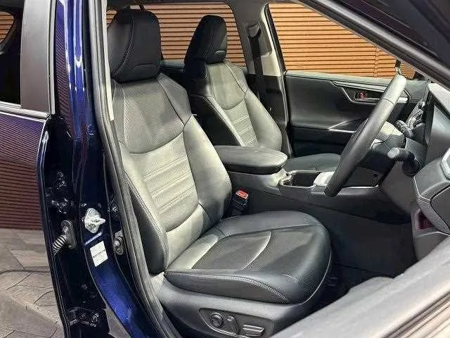 Toyota RAV4 G 2024 — миниатюра 5