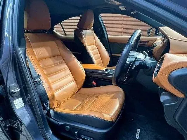 Lexus IS 2023 — миниатюра 5