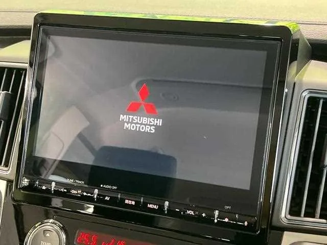 Mitsubishi Delica D:5 2024 — миниатюра 4