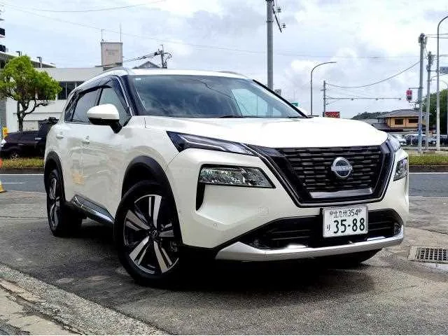 Nissan X-Trail 2026 — фото 1, купить с доставкой в Москву