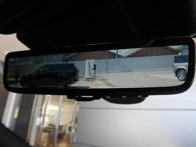 Land Rover Land Rover Others 2022 — миниатюра 2