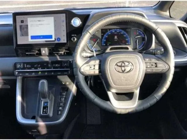 Toyota Noah 2023 — миниатюра 3