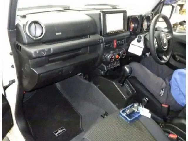 Suzuki Jimny Sierra 2022 — миниатюра 3