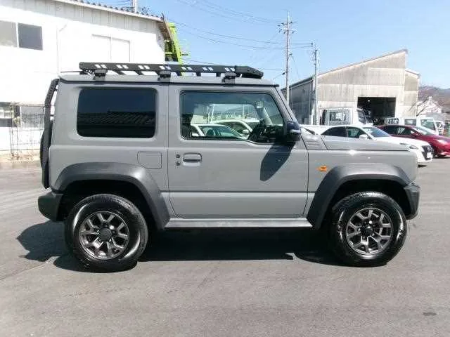 Suzuki Jimny Sierra 2023 — миниатюра 4