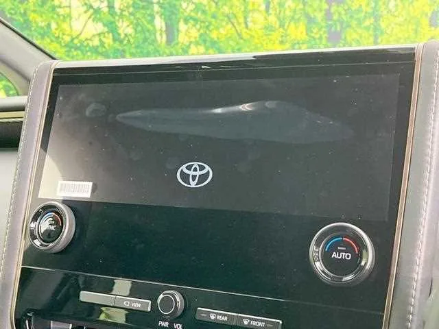 Toyota Alphard Hybrid 2026 — миниатюра 2