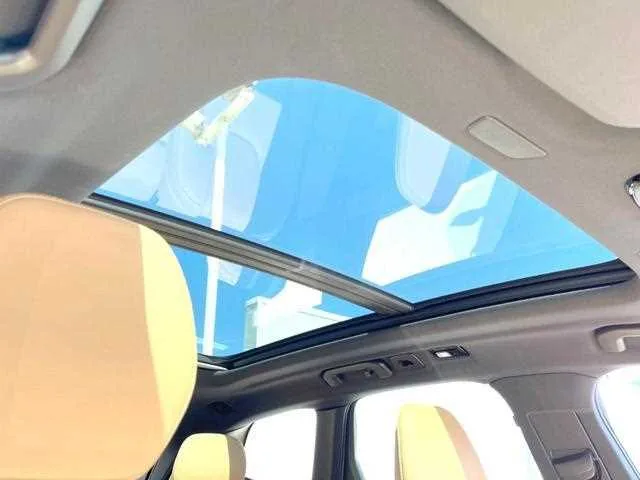 Volvo XC60 2022 — миниатюра 2