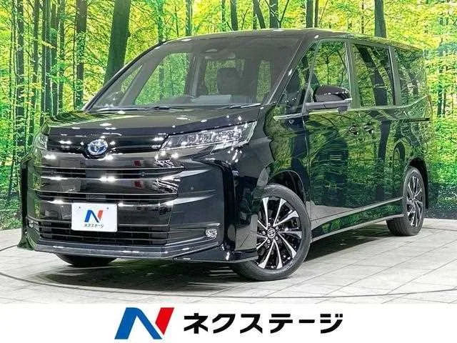 Toyota Noah 2023 — фото 1, купить с доставкой в Москву