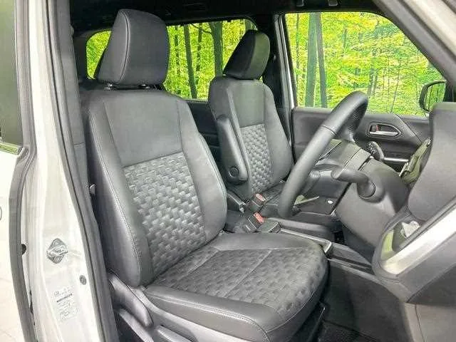 Toyota Voxy 2025 — миниатюра 5