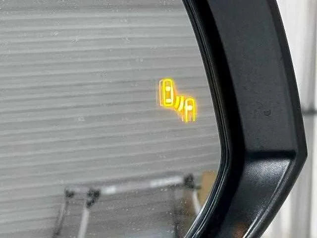 Toyota Harrier Hybrid Z 2022 — миниатюра 5
