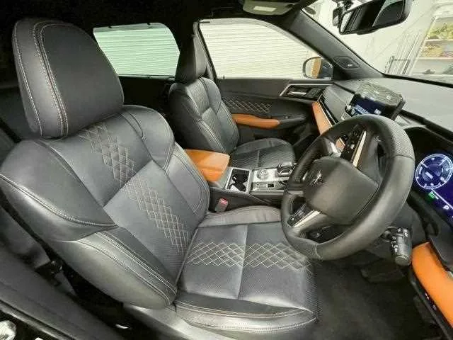 Mitsubishi Outlander P 2022 — миниатюра 3
