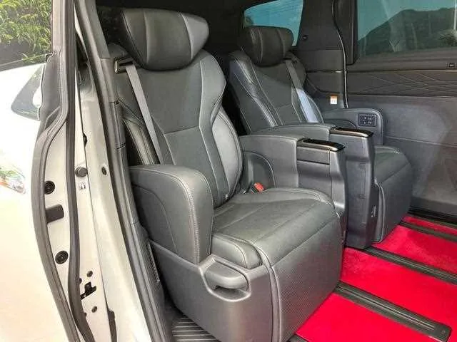 Toyota Alphard Hybrid 2024 — миниатюра 3