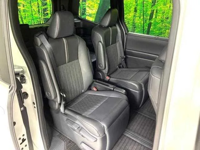 Toyota Noah 2025 — миниатюра 3