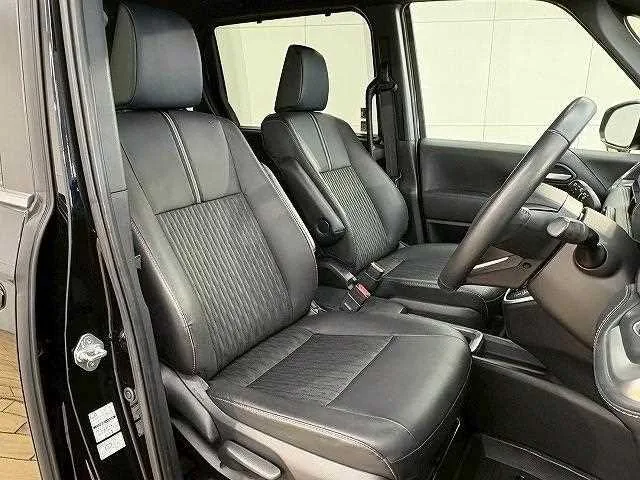 Toyota Noah 2024 — миниатюра 2