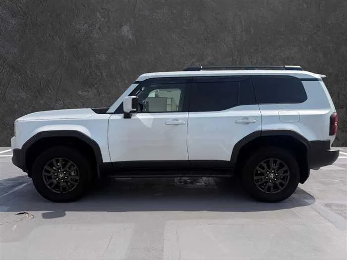 Toyota Land Cruiser 2025 — миниатюра 4
