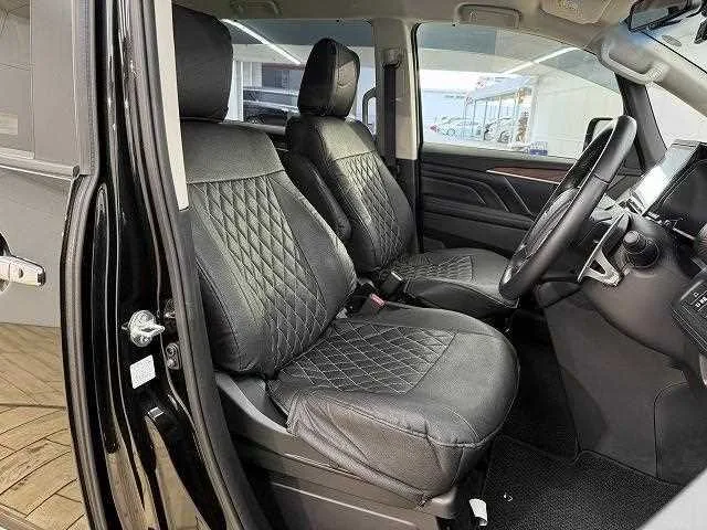Mitsubishi Delica D:5 P 2024 — миниатюра 2