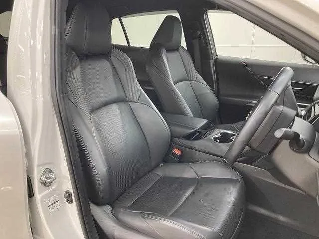 Toyota Harrier Hybrid Z Leather Package 2023 — миниатюра 2