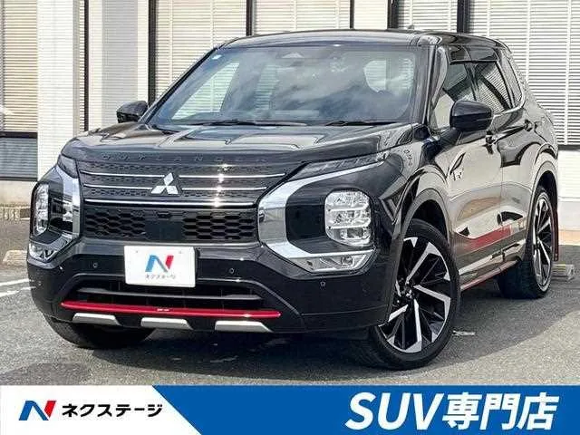 Mitsubishi Outlander 2023 — фото 1, купить с доставкой в Москву