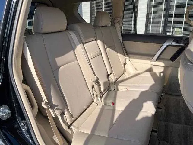 Toyota Land Cruiser Prado 2023 — миниатюра 3