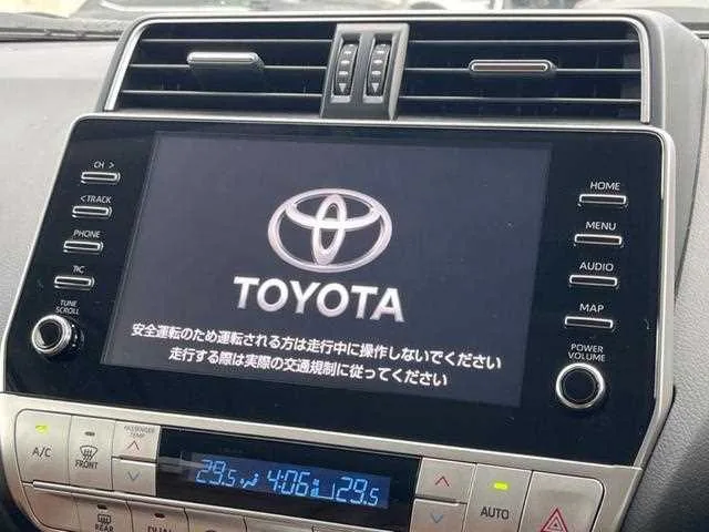 Toyota Land Cruiser Prado 2022 — миниатюра 4