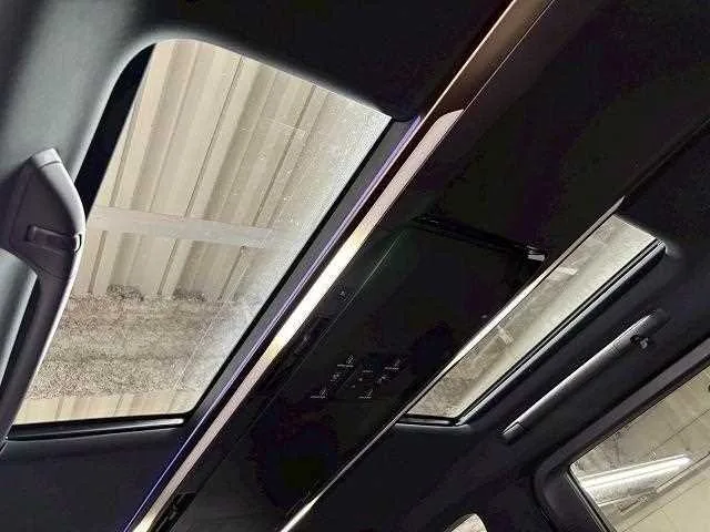 Toyota Vellfire Z Premier 2023 — миниатюра 2