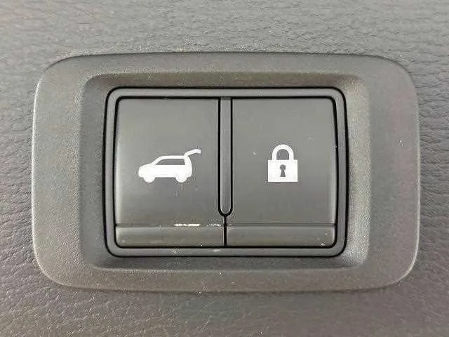 Mitsubishi Outlander G 2022 — миниатюра 2