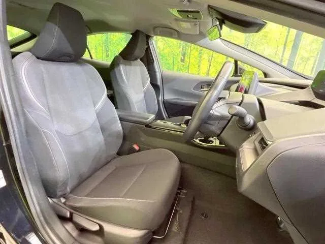 Toyota Prius 2023 — миниатюра 5