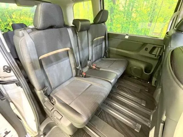 Nissan Serena 2023 — миниатюра 3