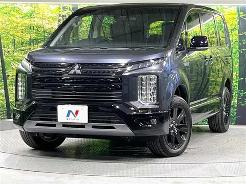 Mitsubishi Delica D5 2025 купить в Москве