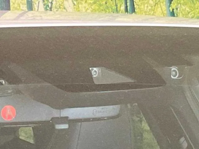 Toyota Harrier Hybrid 2022 — миниатюра 2