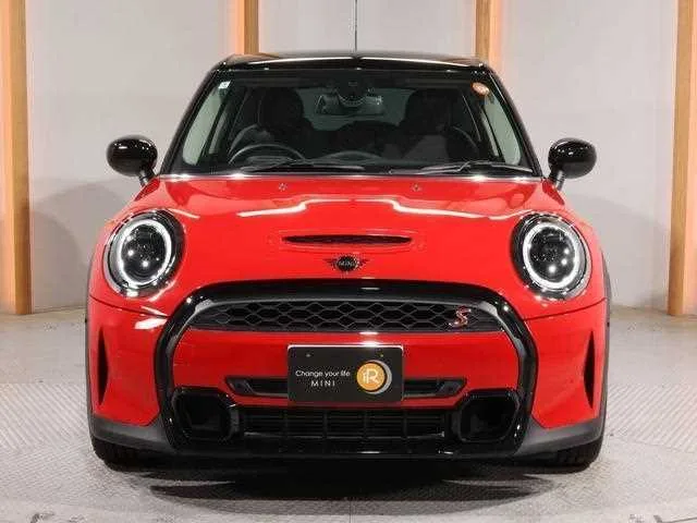BMW MINI 2022 — миниатюра 5