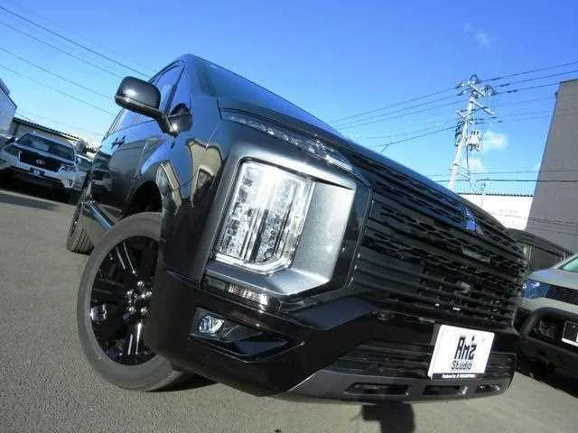 Mitsubishi Delica D5 2026 — миниатюра 2