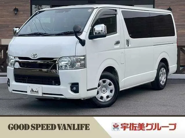 Toyota Hiace Van 2023 — фото 1, купить с доставкой в Москву