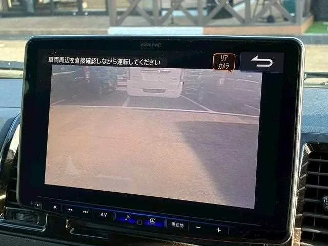 Toyota Hiace Van 2023 — миниатюра 4