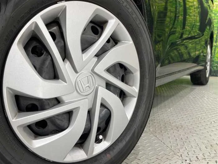 Honda Freed 2023 — миниатюра 2