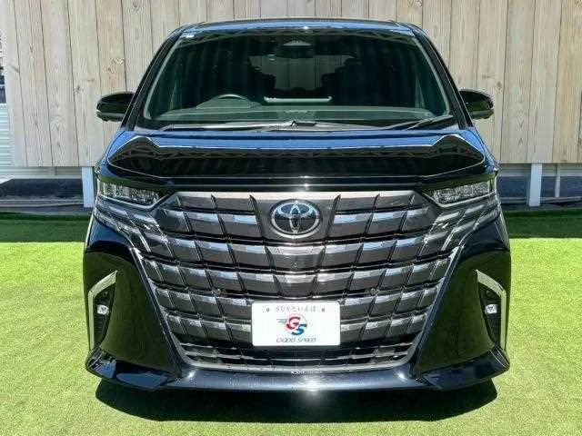 Toyota Alphard Hybrid Z 2024 — миниатюра 4