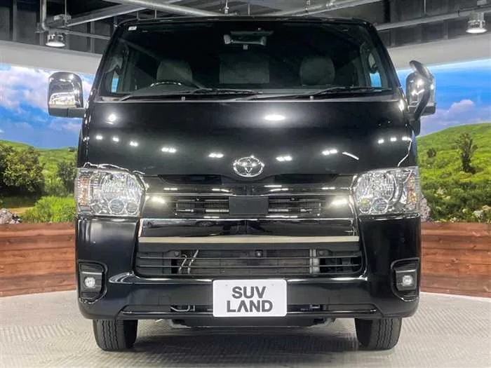 Toyota Hiace Van 2023 — миниатюра 5