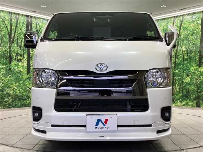 Toyota Hiace Van 2023 — миниатюра 5