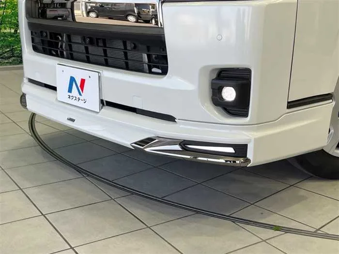 Toyota Hiace Van 2025 — миниатюра 3
