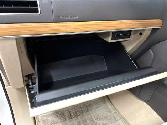 Toyota Land Cruiser Prado 2023 — миниатюра 2