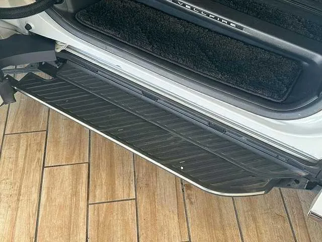 Toyota Vellfire Z Premier 2023 — миниатюра 5