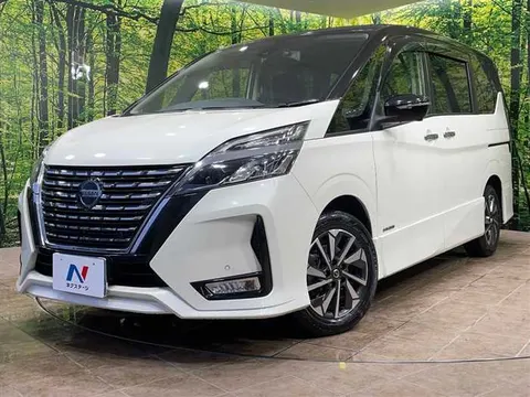 Nissan Serena 2022 купить в Москве