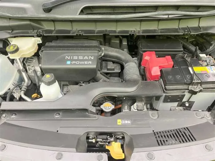 Nissan Serena 2023 — миниатюра 2