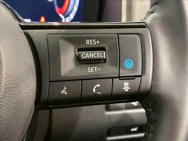 Nissan X-Trail 2023 — миниатюра 2