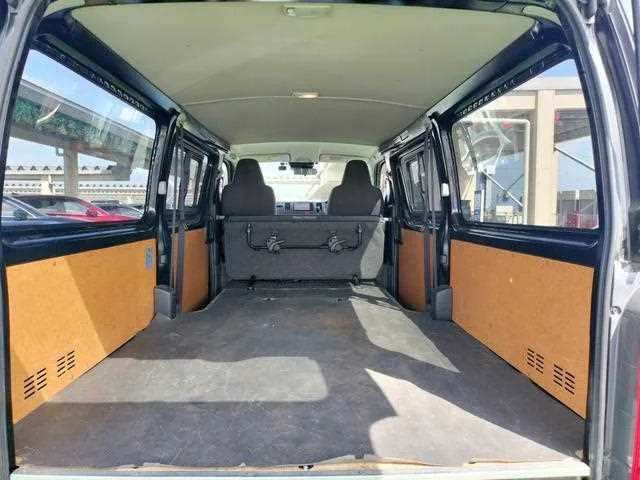 Toyota Hiace Van 2022 — миниатюра 5
