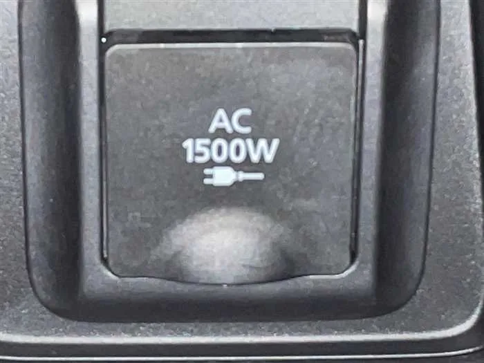 Mitsubishi OUTLANDER PHEV 2024 — миниатюра 3