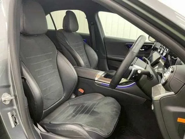 Mercedes-Benz C-Class 2022 — миниатюра 3