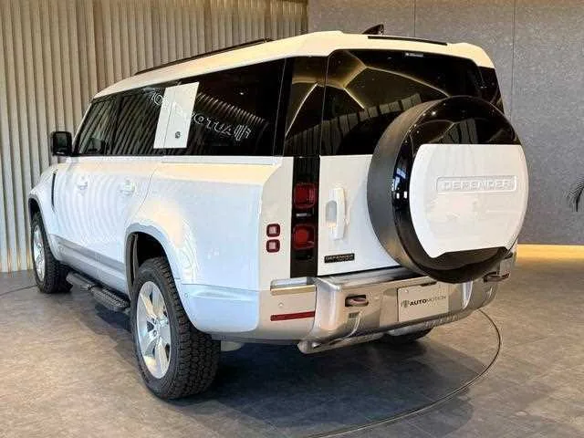 Land Rover Defender 2023 — миниатюра 4